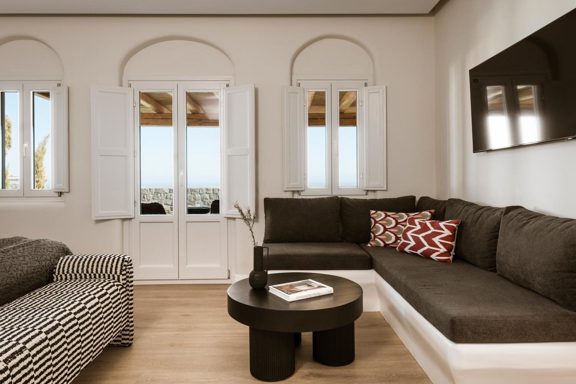 Nero Suites By Nomee Hospitality Group Имеровигли Екстериор снимка